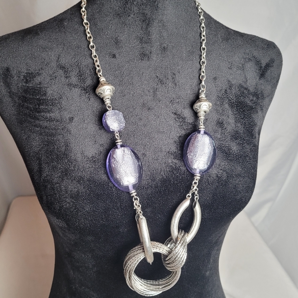 Premier Designs Chunky Lavendal Glass Geometric Pendant Purple Necklace